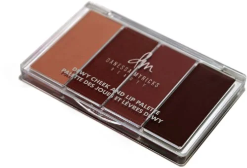Danessa Myricks Beauty Dewy Cheek & Lip Palette 26 g v:1833118 Danessa Myricks Beauty Dewy Cheek & Lip Palette 26 g v:1833118