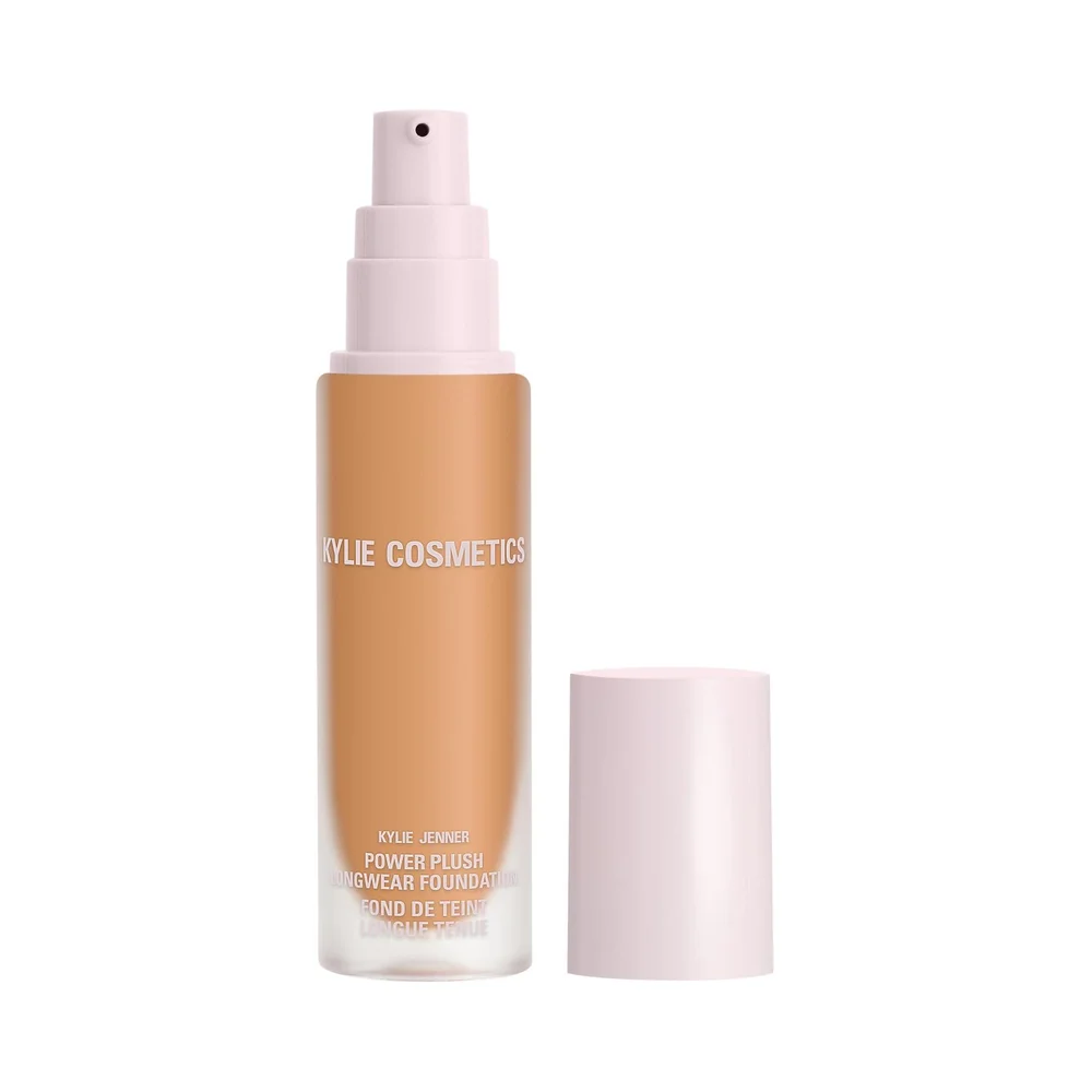Power Plush Foundation 5.5W Warm - Kylie Cosmetics v:6044531