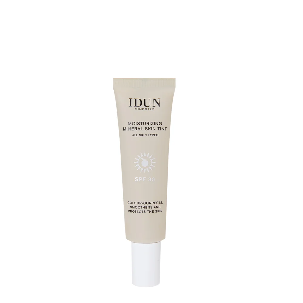 Moisturizing Mineral Skin Tint SPF30 Gamla Stan Light – IDUN Minerals v:8017996